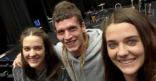 Amaia, Maite eta Javier: Emakumeen kontrako erasoei buruz abesten dugu, oraindik ere asko aurreratu beharra dela pentsatzen dugulako