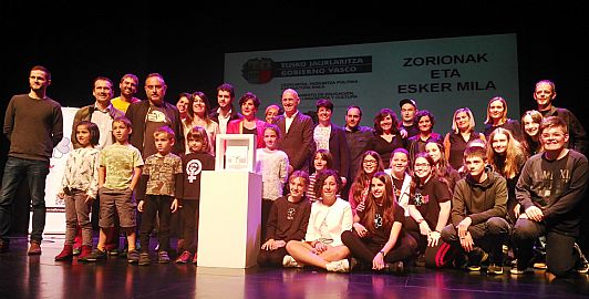 JUUL 2018 LITERATURA SARIAK