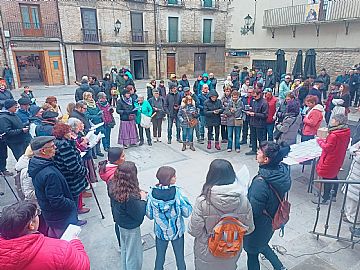 Herrirako kantutegi bat elkarlanean