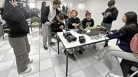 Egoki elikatzen garela ondorioztatu dute ikasleek