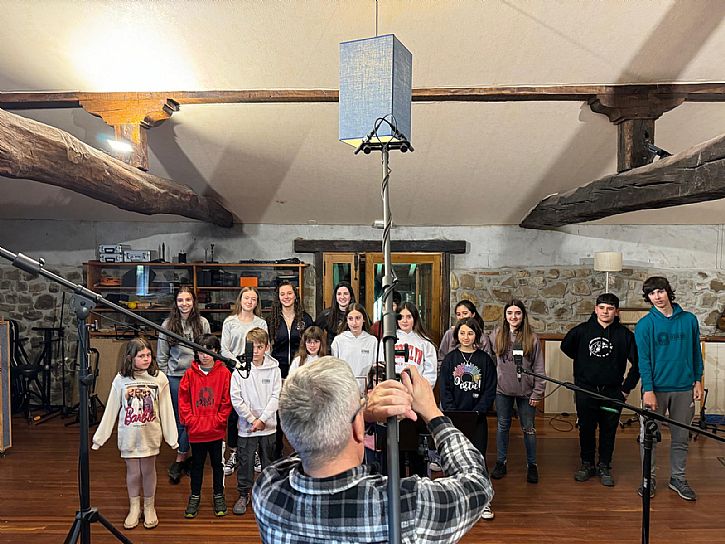Bideoklip kolaboratiboa Nafarroa Oinez aurkezteko