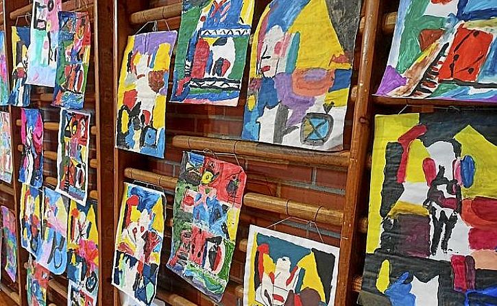 Hezkuntzaren dimentsio integrala arte bilakatuta