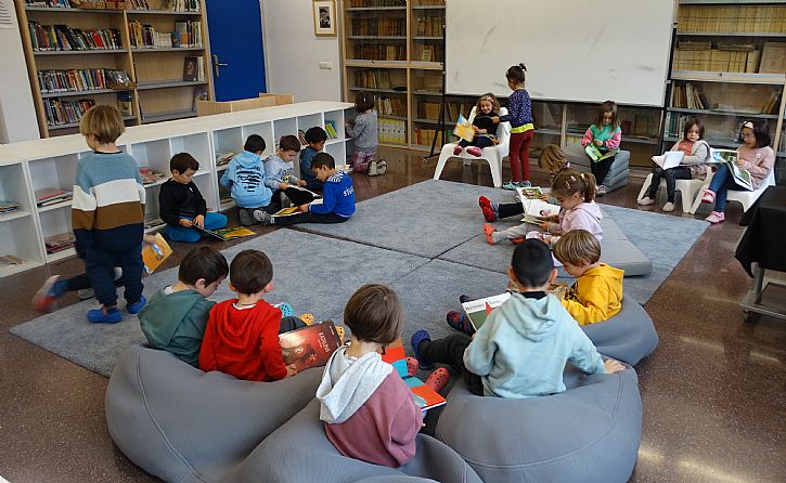 Irakurketa zailtasunei aurre egiteko aplikazioa garatzen ari da ikastola