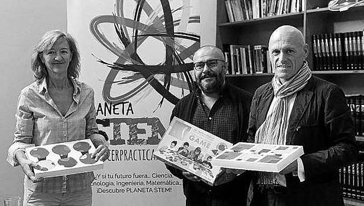 Matematikak eta Artea elkarrekin, ikastolek Iruean antolatutako erakusketanicin de las ikastolas en Pamplona