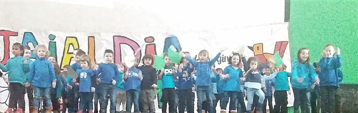 Eguberritako jaialdi arrakastatsua Iigo Aritza Ikastolan